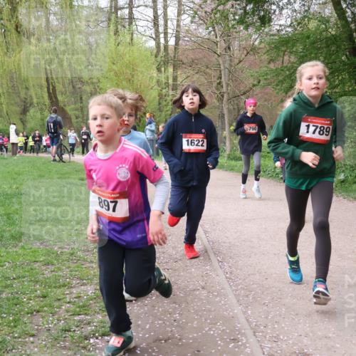 19.04.2026 - Hammer Lauf Lena Gebhardt http://msf.ph/oto/9562762 19.04.2026 09:27:14 Laufen 897, 1622, 790, 16, 1789 meine-sportfotos.de