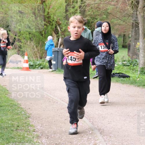 19.04.2026 - Hammer Lauf Lena Gebhardt http://msf.ph/oto/9562908 19.04.2026 09:28:16 Laufen 1446, 45, 13 meine-sportfotos.de
