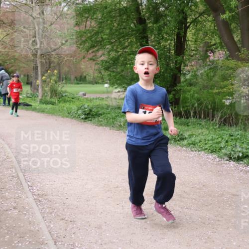 19.04.2026 - Hammer Lauf Lena Gebhardt http://msf.ph/oto/9562936 19.04.2026 09:28:39 Laufen 1755, 1495, 16 meine-sportfotos.de