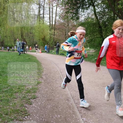 19.04.2026 - Hammer Lauf Lena Gebhardt http://msf.ph/oto/9562963 19.04.2026 09:28:52 Laufen 16, 776 meine-sportfotos.de