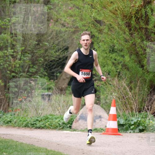 19.04.2026 - Hammer Lauf Lena Gebhardt http://msf.ph/oto/9563044 19.04.2026 10:01:37 Laufen 1698 meine-sportfotos.de