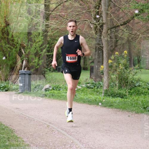 19.04.2026 - Hammer Lauf Lena Gebhardt http://msf.ph/oto/9563046 19.04.2026 10:01:39 Laufen 1698 meine-sportfotos.de