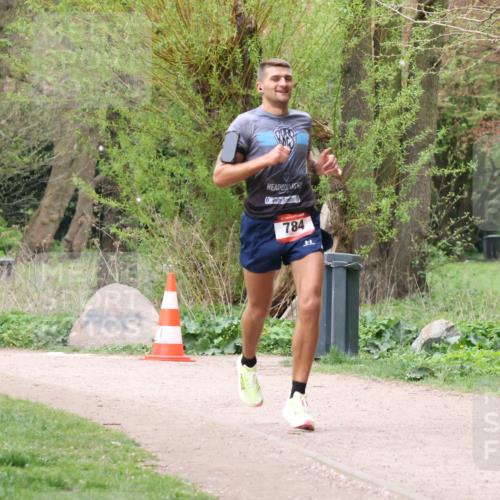 19.04.2026 - Hammer Lauf Lena Gebhardt http://msf.ph/oto/9563124 19.04.2026 10:04:10 Laufen 784 meine-sportfotos.de