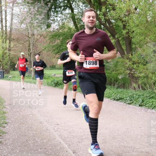 19.04.2026 - Hammer Lauf Lena Gebhardt http://msf.ph/oto/9563325 19.04.2026 10:07:49 Laufen 1317, 308, 610, 16, 1898, 58 meine-sportfotos.de