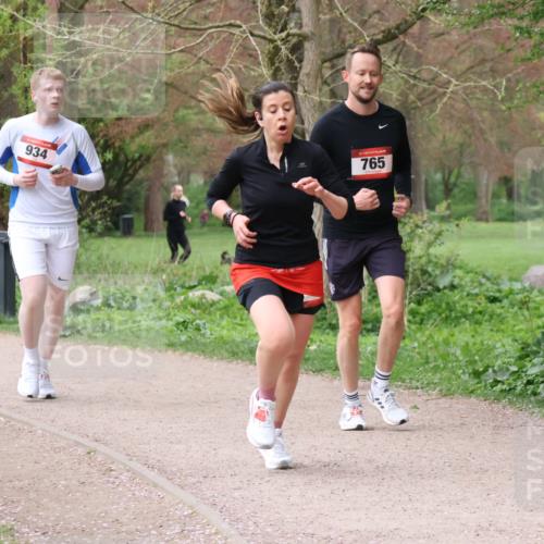 19.04.2026 - Hammer Lauf Lena Gebhardt http://msf.ph/oto/9563450 19.04.2026 10:09:28 Laufen 934, 765 meine-sportfotos.de