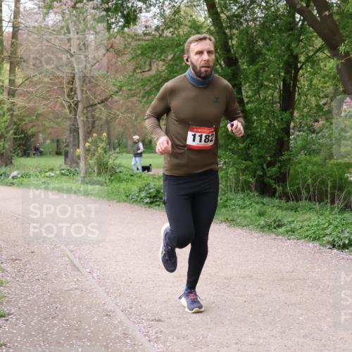 19.04.2026 - Hammer Lauf Lena Gebhardt http://msf.ph/oto/9563463 19.04.2026 10:09:40 Laufen 16, 1182 meine-sportfotos.de