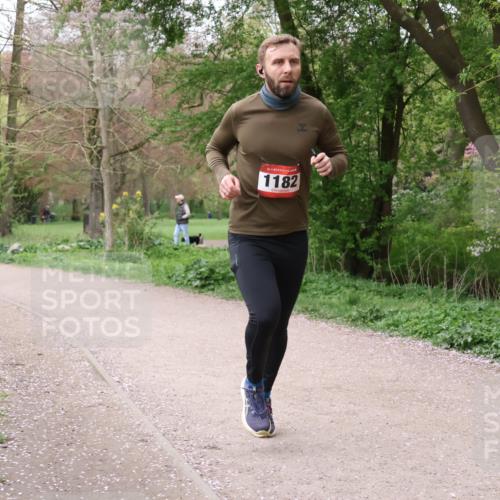 19.04.2026 - Hammer Lauf Lena Gebhardt http://msf.ph/oto/9563464 19.04.2026 10:09:40 Laufen 16, 1182 meine-sportfotos.de