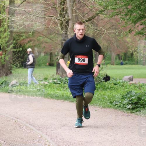 19.04.2026 - Hammer Lauf Lena Gebhardt http://msf.ph/oto/9563465 19.04.2026 10:09:46 Laufen 176, 999 meine-sportfotos.de