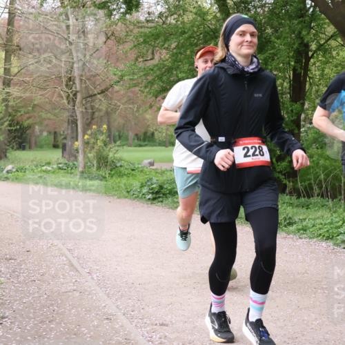 19.04.2026 - Hammer Lauf Lena Gebhardt http://msf.ph/oto/9563569 19.04.2026 10:10:59 Laufen 1124, 16, 228, 16, 129, 1859 meine-sportfotos.de