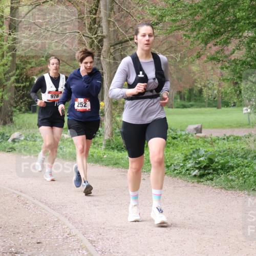 19.04.2026 - Hammer Lauf Lena Gebhardt http://msf.ph/oto/9563668 19.04.2026 10:12:05 Laufen 1021, 978, 11, 252 meine-sportfotos.de