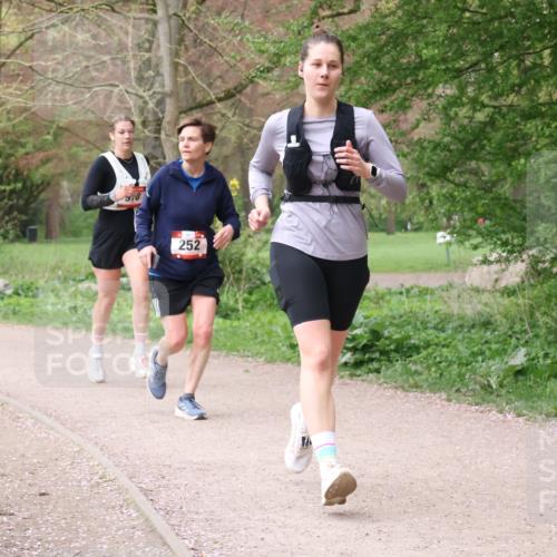 19.04.2026 - Hammer Lauf Lena Gebhardt http://msf.ph/oto/9563670 19.04.2026 10:12:05 Laufen 1021, 252 meine-sportfotos.de