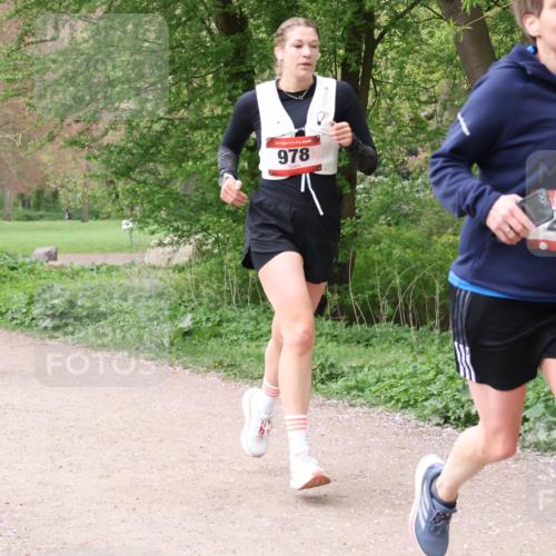 19.04.2026 - Hammer Lauf Lena Gebhardt http://msf.ph/oto/9563677 19.04.2026 10:12:08 Laufen 1021, 978, 62, 252 meine-sportfotos.de