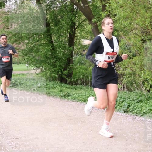 19.04.2026 - Hammer Lauf Lena Gebhardt http://msf.ph/oto/9563679 19.04.2026 10:12:09 Laufen 1021, 978 meine-sportfotos.de