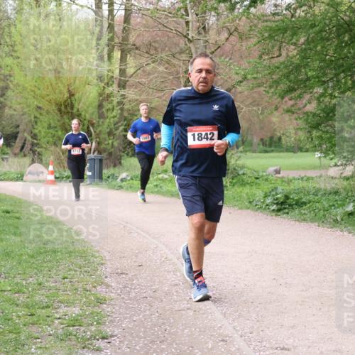 19.04.2026 - Hammer Lauf Lena Gebhardt http://msf.ph/oto/9563707 19.04.2026 10:12:31 Laufen 1239, 1713, 1081, 16, 1842 meine-sportfotos.de