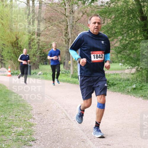 19.04.2026 - Hammer Lauf Lena Gebhardt http://msf.ph/oto/9563710 19.04.2026 10:12:31 Laufen 16, 1842 meine-sportfotos.de