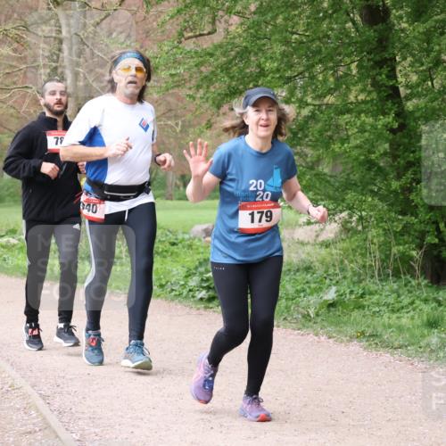 19.04.2026 - Hammer Lauf Lena Gebhardt http://msf.ph/oto/9563735 19.04.2026 10:12:46 Laufen 579, 544, 79, 40, 20, 20, 16, 179 meine-sportfotos.de