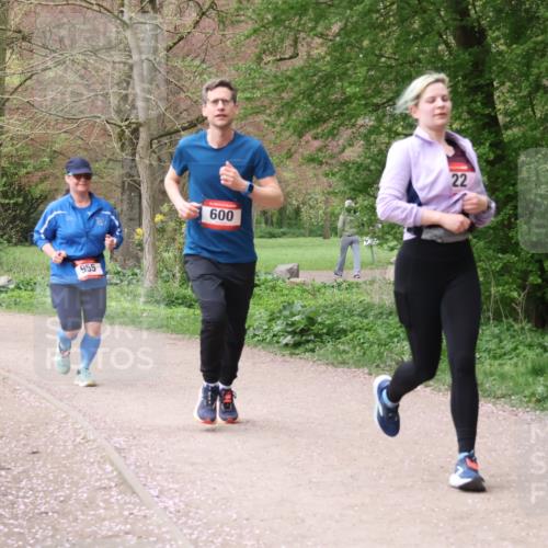 19.04.2026 - Hammer Lauf Lena Gebhardt http://msf.ph/oto/9563838 19.04.2026 10:13:29 Laufen 1623, 955, 600, 22 meine-sportfotos.de