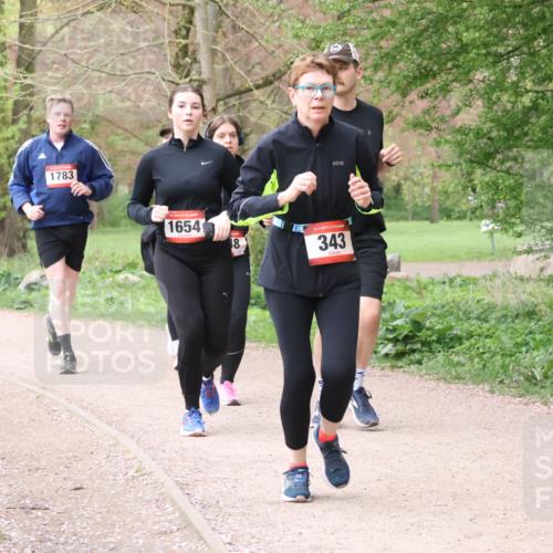 19.04.2026 - Hammer Lauf Lena Gebhardt http://msf.ph/oto/9564043 19.04.2026 10:15:45 Laufen 1783, 1654, 18, 16, 343 meine-sportfotos.de