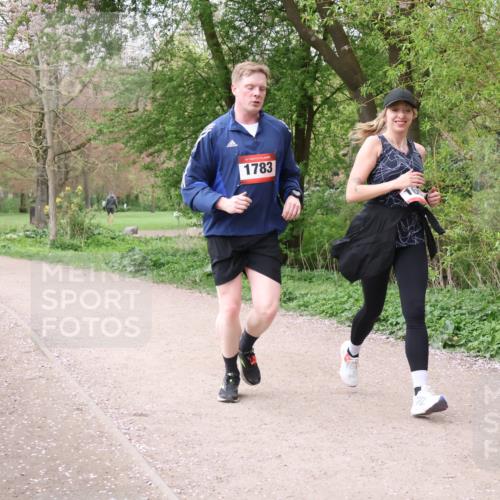 19.04.2026 - Hammer Lauf Lena Gebhardt http://msf.ph/oto/9564051 19.04.2026 10:15:49 Laufen 148, 1783 meine-sportfotos.de