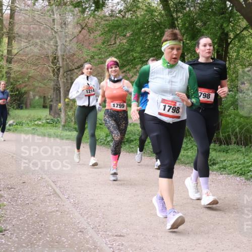 19.04.2026 - Hammer Lauf Lena Gebhardt http://msf.ph/oto/9564067 19.04.2026 10:15:56 Laufen 1214, 1799, 16, 1798, 798, 333 meine-sportfotos.de