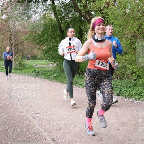 19.04.2026 - Hammer Lauf Lena Gebhardt http://msf.ph/oto/9564074 19.04.2026 10:15:58 Laufen 1214, 0, 1799 meine-sportfotos.de
