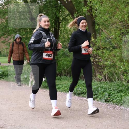 19.04.2026 - Hammer Lauf Lena Gebhardt http://msf.ph/oto/9564277 19.04.2026 10:18:26 Laufen 492, 493 meine-sportfotos.de
