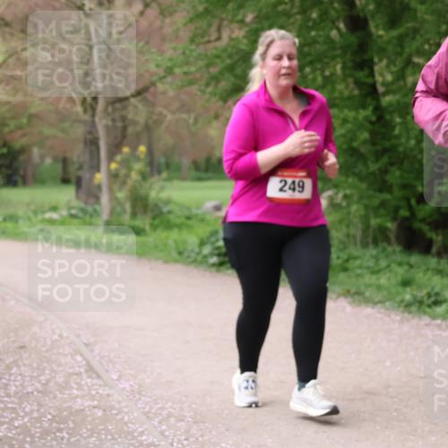 19.04.2026 - Hammer Lauf Lena Gebhardt http://msf.ph/oto/9564365 19.04.2026 10:19:59 Laufen 249, 16, 248 meine-sportfotos.de