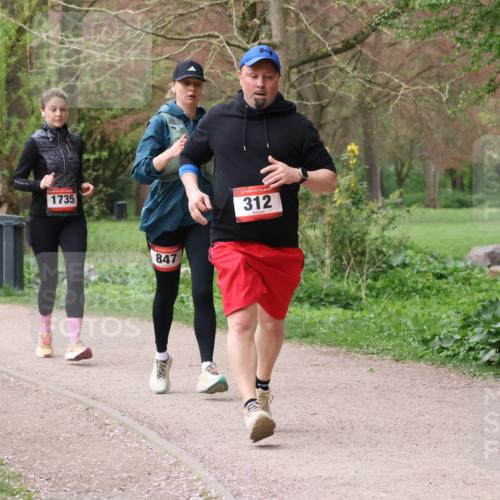 19.04.2026 - Hammer Lauf Lena Gebhardt http://msf.ph/oto/9564368 19.04.2026 10:20:08 Laufen 1735, 847, 16, 312 meine-sportfotos.de