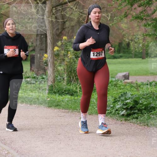 19.04.2026 - Hammer Lauf Lena Gebhardt http://msf.ph/oto/9564385 19.04.2026 10:20:39 Laufen 16, 16, 1297 meine-sportfotos.de
