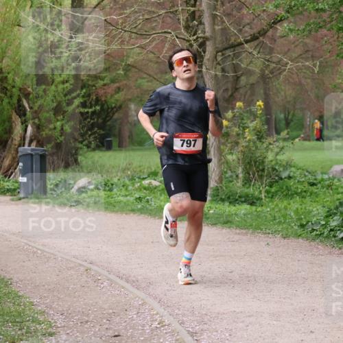 19.04.2026 - Hammer Lauf Lena Gebhardt http://msf.ph/oto/9564410 19.04.2026 10:21:06 Laufen 16, 797 meine-sportfotos.de