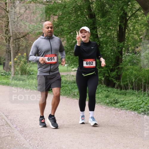 19.04.2026 - Hammer Lauf Lena Gebhardt http://msf.ph/oto/9564425 19.04.2026 10:21:32 Laufen 691, 16, 692 meine-sportfotos.de