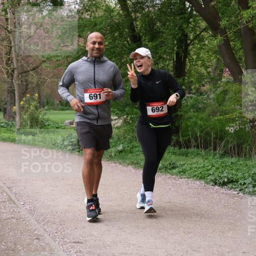 19.04.2026 - Hammer Lauf Lena Gebhardt http://msf.ph/oto/9564426 19.04.2026 10:21:32 Laufen 691, 16, 692 meine-sportfotos.de