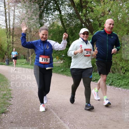 19.04.2026 - Hammer Lauf Lena Gebhardt http://msf.ph/oto/9564488 19.04.2026 10:22:42 Laufen 715, 16, 219 meine-sportfotos.de