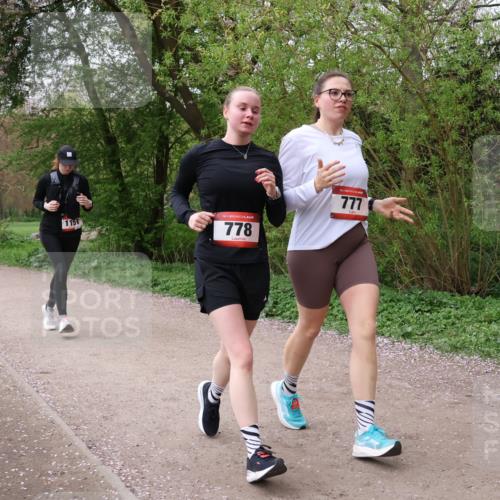 19.04.2026 - Hammer Lauf Lena Gebhardt http://msf.ph/oto/9564512 19.04.2026 10:23:42 Laufen 1157, 16, 778, 16, 777 meine-sportfotos.de