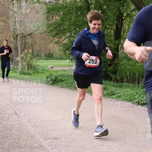 19.04.2026 - Hammer Lauf Lena Gebhardt http://msf.ph/oto/9564924 19.04.2026 10:39:49 Laufen 1247, 994, 995, 252, 16, 561 meine-sportfotos.de