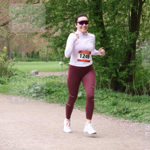 19.04.2026 - Hammer Lauf Lena Gebhardt http://msf.ph/oto/9565047 19.04.2026 10:42:09 Laufen 16, 1249 meine-sportfotos.de