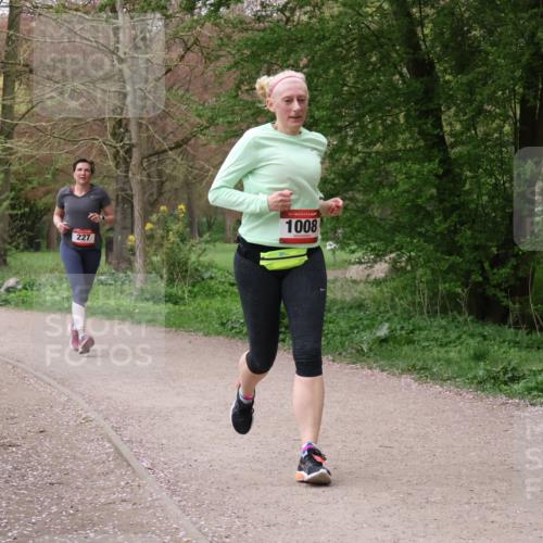 19.04.2026 - Hammer Lauf Lena Gebhardt http://msf.ph/oto/9565124 19.04.2026 10:43:25 Laufen 227, 16, 1008 meine-sportfotos.de