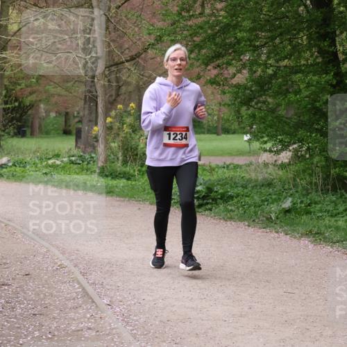 19.04.2026 - Hammer Lauf Lena Gebhardt http://msf.ph/oto/9565205 19.04.2026 10:45:53 Laufen 16, 1234 meine-sportfotos.de
