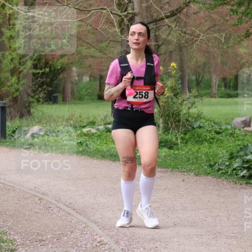 19.04.2026 - Hammer Lauf Lena Gebhardt http://msf.ph/oto/9565410 19.04.2026 10:51:40 Laufen 230, 16, 258 meine-sportfotos.de