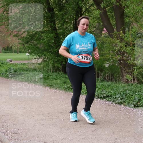 19.04.2026 - Hammer Lauf Lena Gebhardt http://msf.ph/oto/9565481 19.04.2026 10:53:42 Laufen 1735, 1792 meine-sportfotos.de