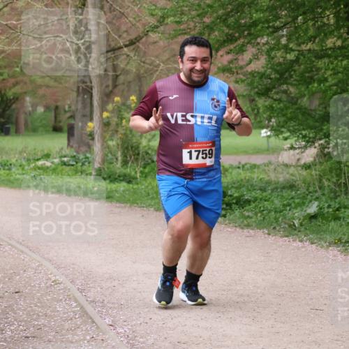 19.04.2026 - Hammer Lauf Lena Gebhardt http://msf.ph/oto/9565495 19.04.2026 10:54:01 Laufen 16, 1759 meine-sportfotos.de