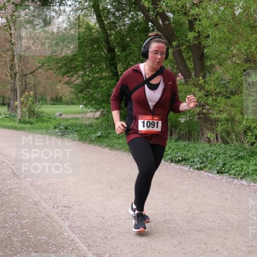 19.04.2026 - Hammer Lauf Lena Gebhardt http://msf.ph/oto/9565603 19.04.2026 10:58:50 Laufen 16, 1091 meine-sportfotos.de