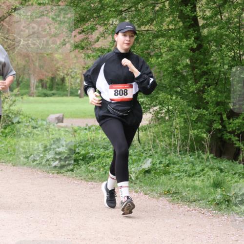 19.04.2026 - Hammer Lauf Lena Gebhardt http://msf.ph/oto/9565639 19.04.2026 11:01:20 Laufen 322, 16, 808 meine-sportfotos.de