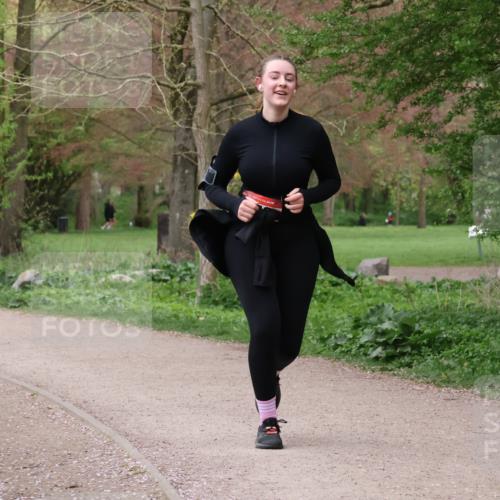 19.04.2026 - Hammer Lauf Lena Gebhardt http://msf.ph/oto/9565650 19.04.2026 11:02:11 Laufen  meine-sportfotos.de