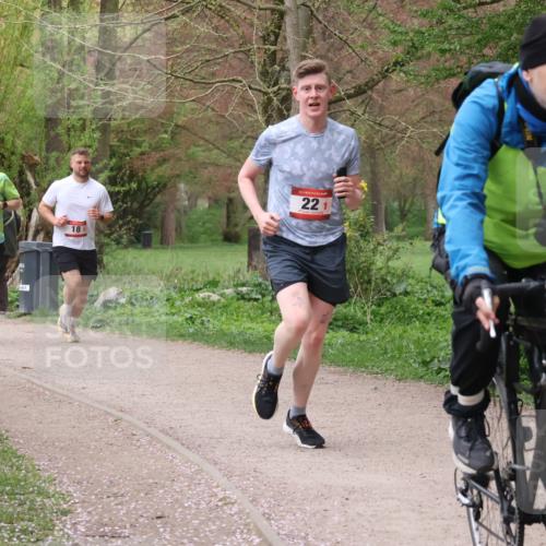 19.04.2026 - Hammer Lauf Lena Gebhardt http://msf.ph/oto/9565765 19.04.2026 11:04:32 Laufen 1841, 181, 221 meine-sportfotos.de