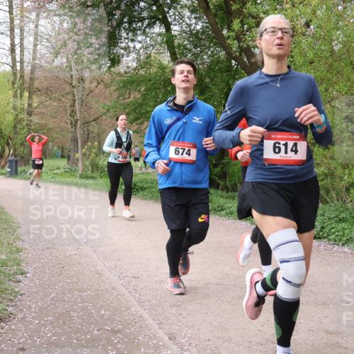 19.04.2026 - Hammer Lauf Lena Gebhardt http://msf.ph/oto/9565969 19.04.2026 11:06:15 Laufen 398, 674, 16, 614 meine-sportfotos.de