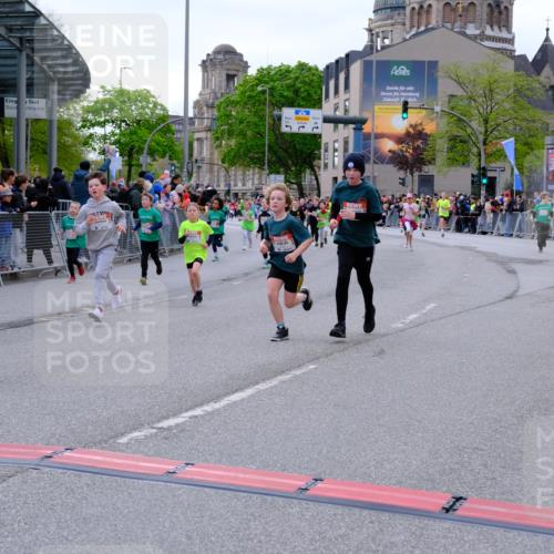25.04.2026 - Das Zehntel Tim E. http://msf.ph/oto/9568865 25.04.2026 08:55:25 Ziel 1038, 1050, 1056, 1070, 1304, 1381, 1565, 1614, 1875, 1975, 2037, 2071, 2171, 2384, 2387, 2398, 2584, 2682, 2769, 2780, 3062, 3145, 3228, 3237, 3445, 3516, 3893, 3895, 3980, 4006, 4035 meine-sportfotos.de