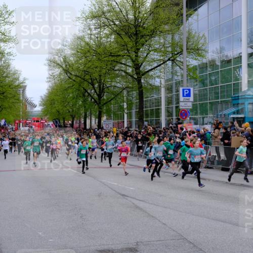 25.04.2026 - Das Zehntel Tim E. http://msf.ph/oto/9572003 25.04.2026 10:30:42 Ziel  meine-sportfotos.de