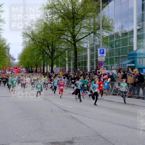 25.04.2026 - Das Zehntel Tim E. http://msf.ph/oto/9572005 25.04.2026 10:30:42 Ziel  meine-sportfotos.de