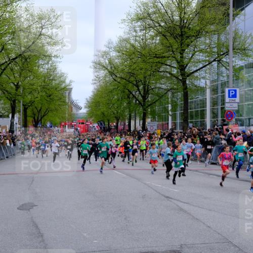 25.04.2026 - Das Zehntel Tim E. http://msf.ph/oto/9572009 25.04.2026 10:30:43 Ziel  meine-sportfotos.de
